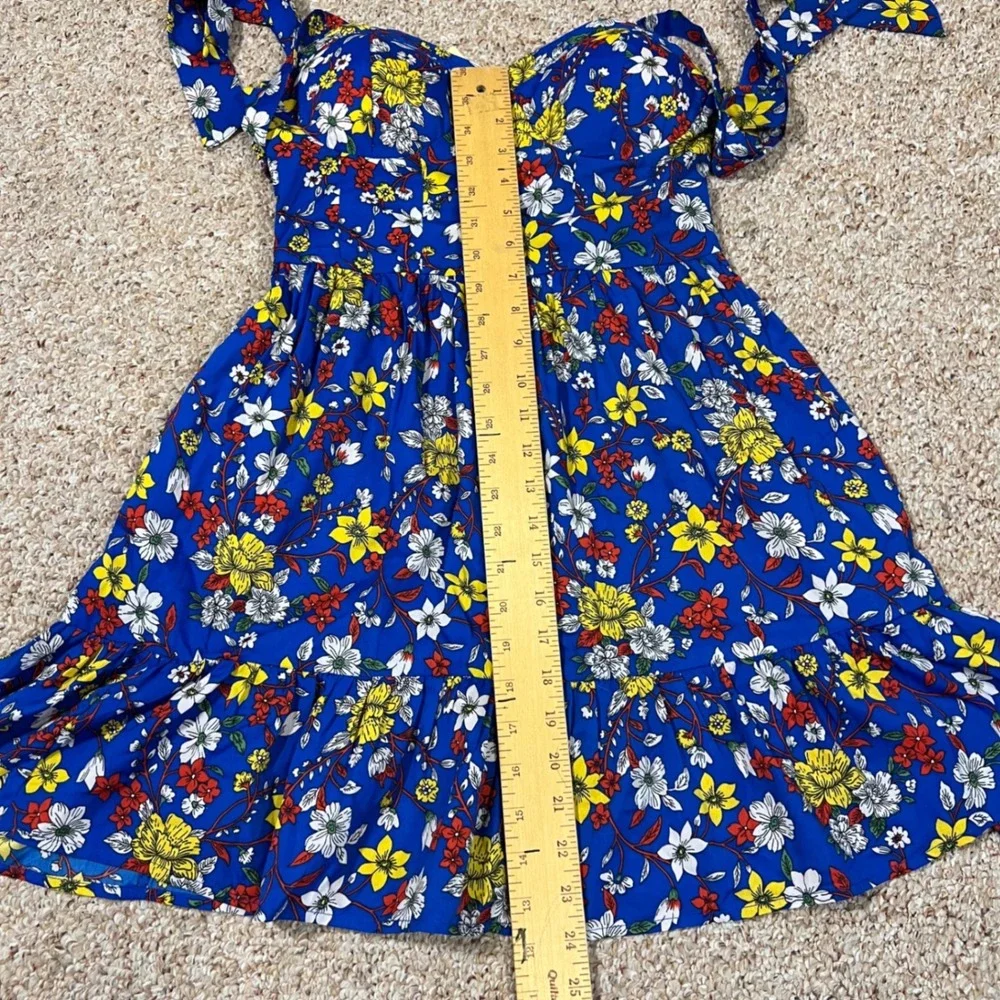 NWT B.O.G. Collective Blue Floral Bustier Mini Dress Tie Strap Smocked Back S